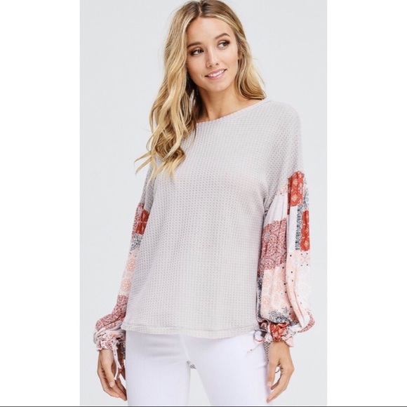 ❗️LAST❗️Waffle Knit Patchwork Top - Picture 3 of 7